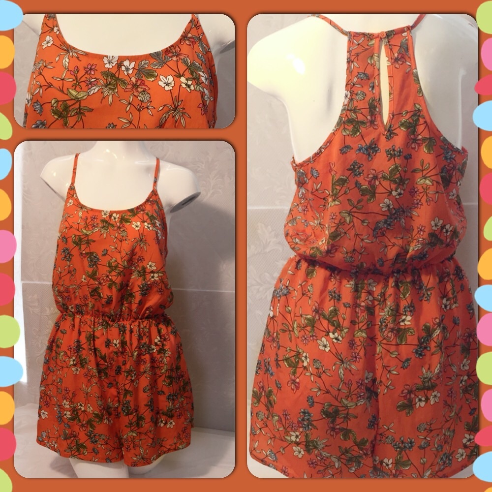 City Streets Orange Floral Sleeveless Romper Med